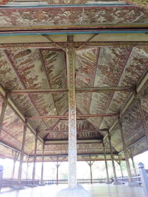 Under the Roof at the Kertagosa Temple